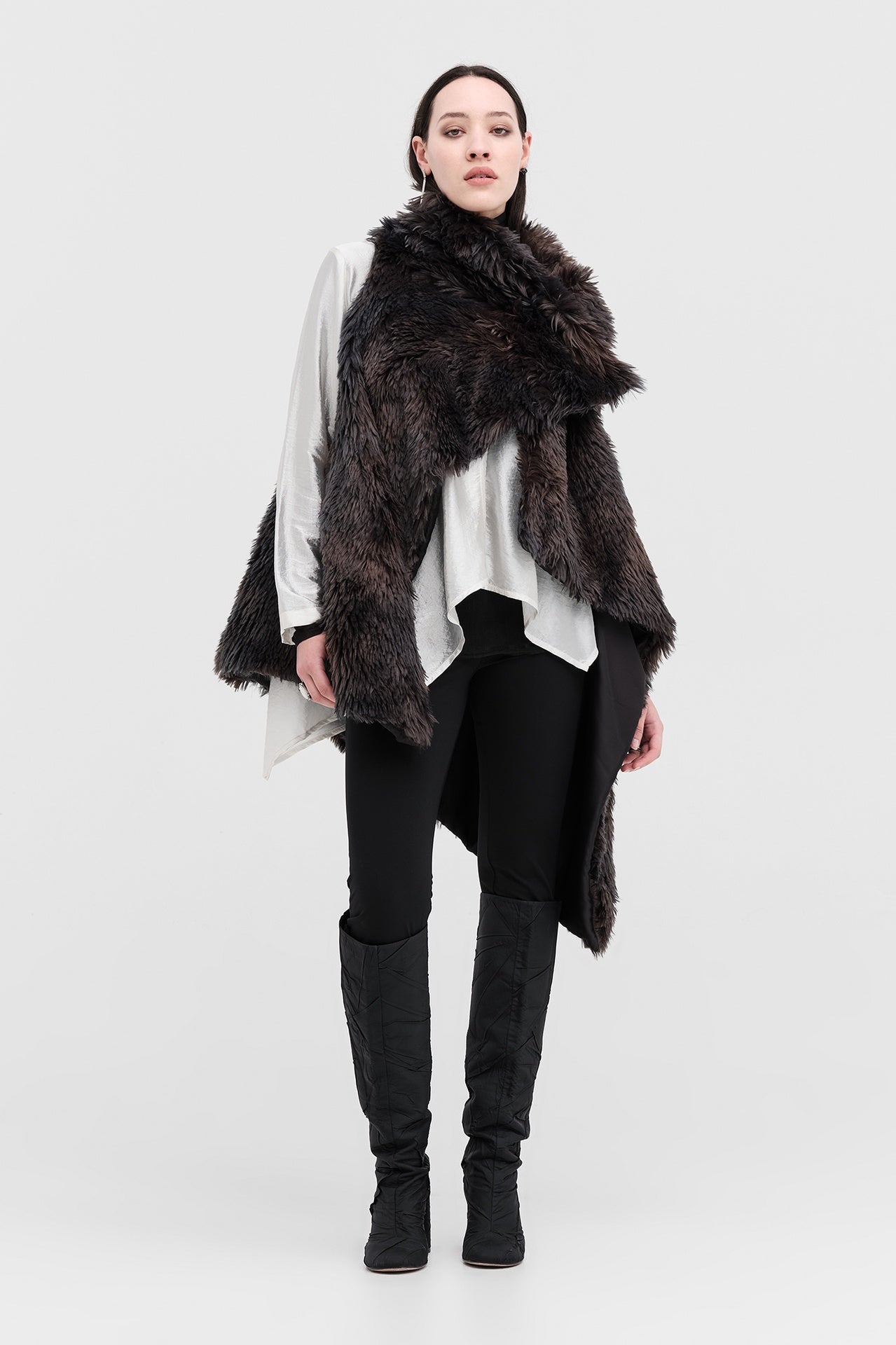 Elation Vest - Smoke in Grey