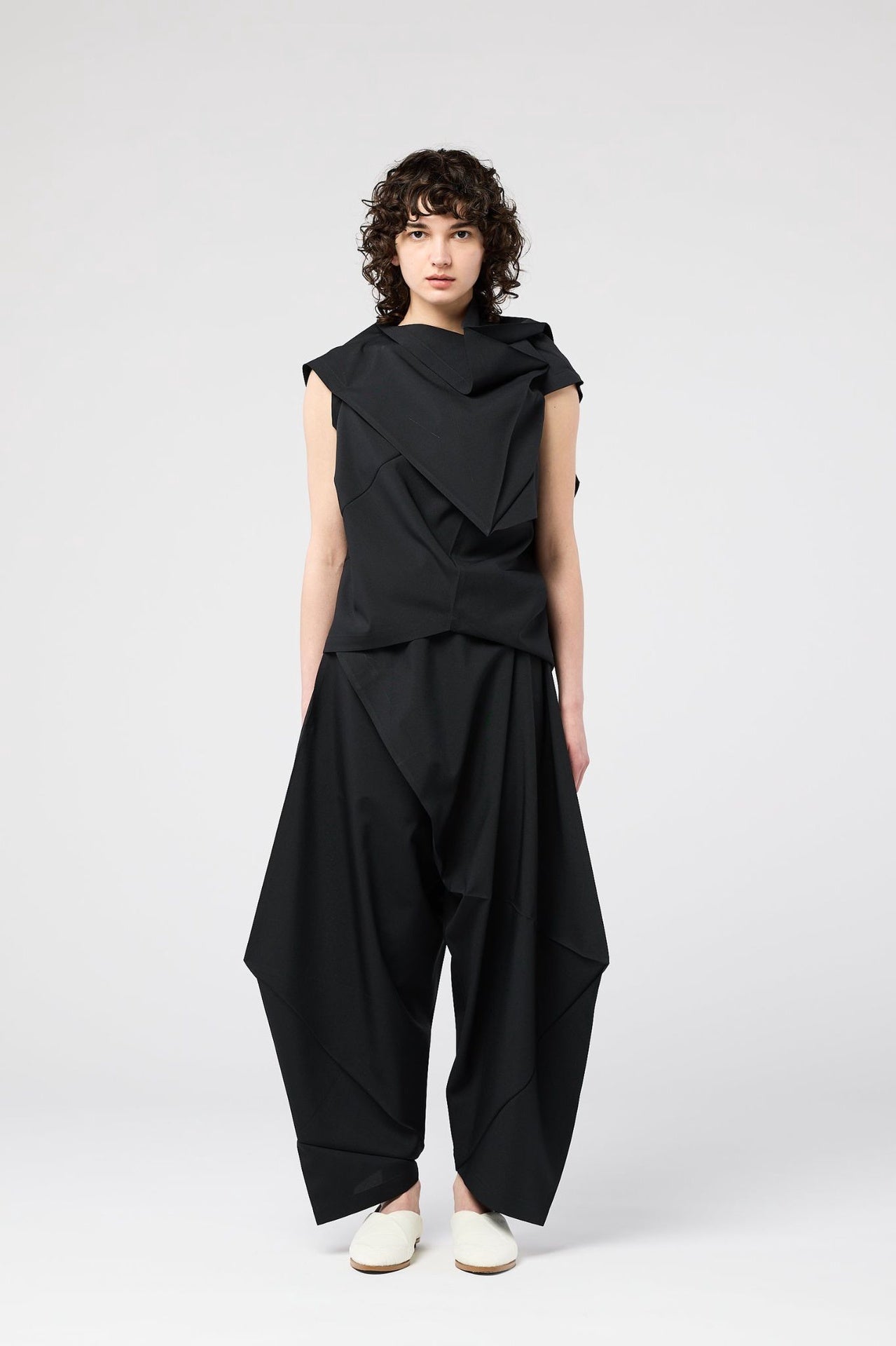トップス ISSEY MIYAKE132.5 132 5. STANDARD – ISSEY MIYAKE ONLINE STORE