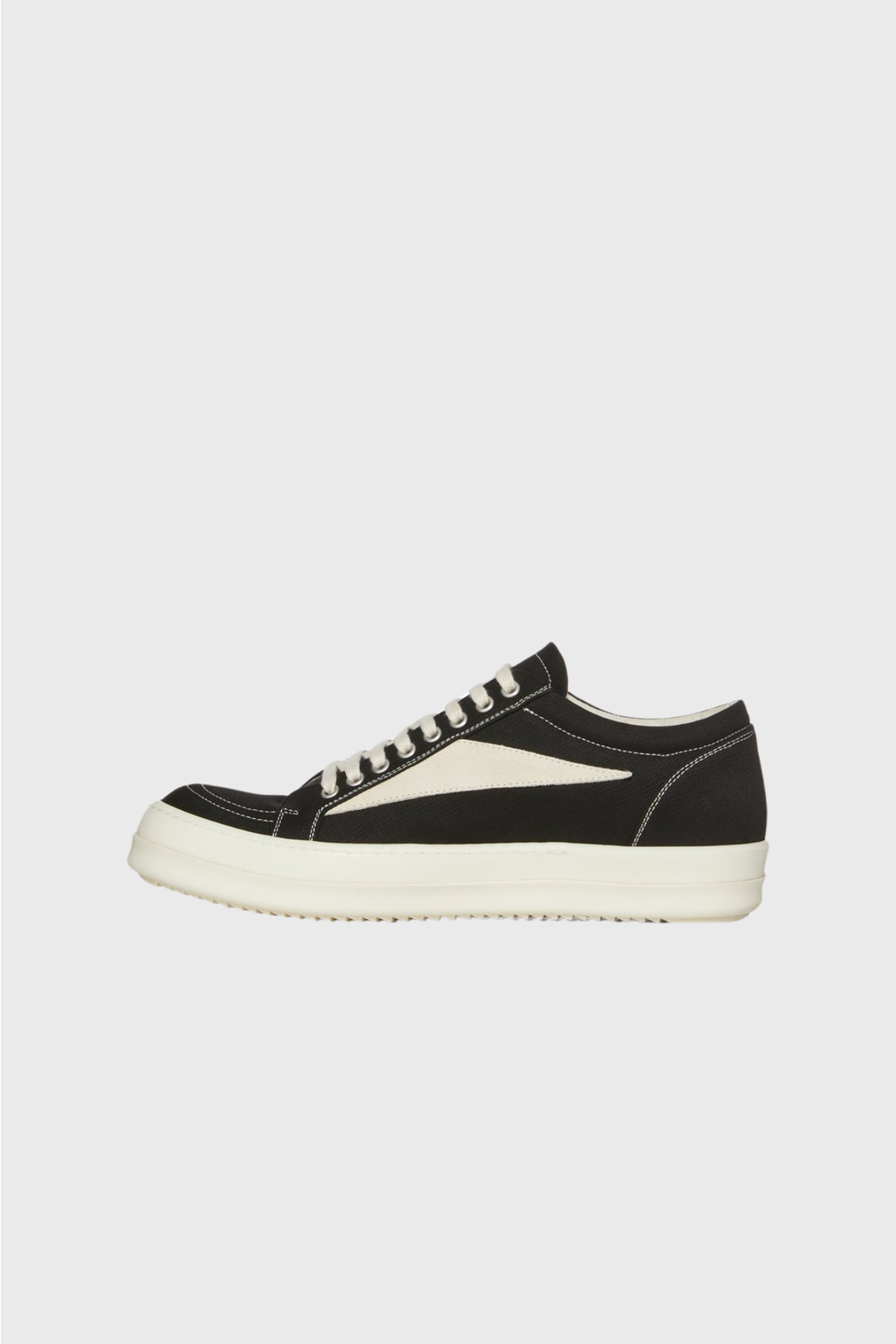 Vintage Sneaks - Black / Milk in Black - The Shelter