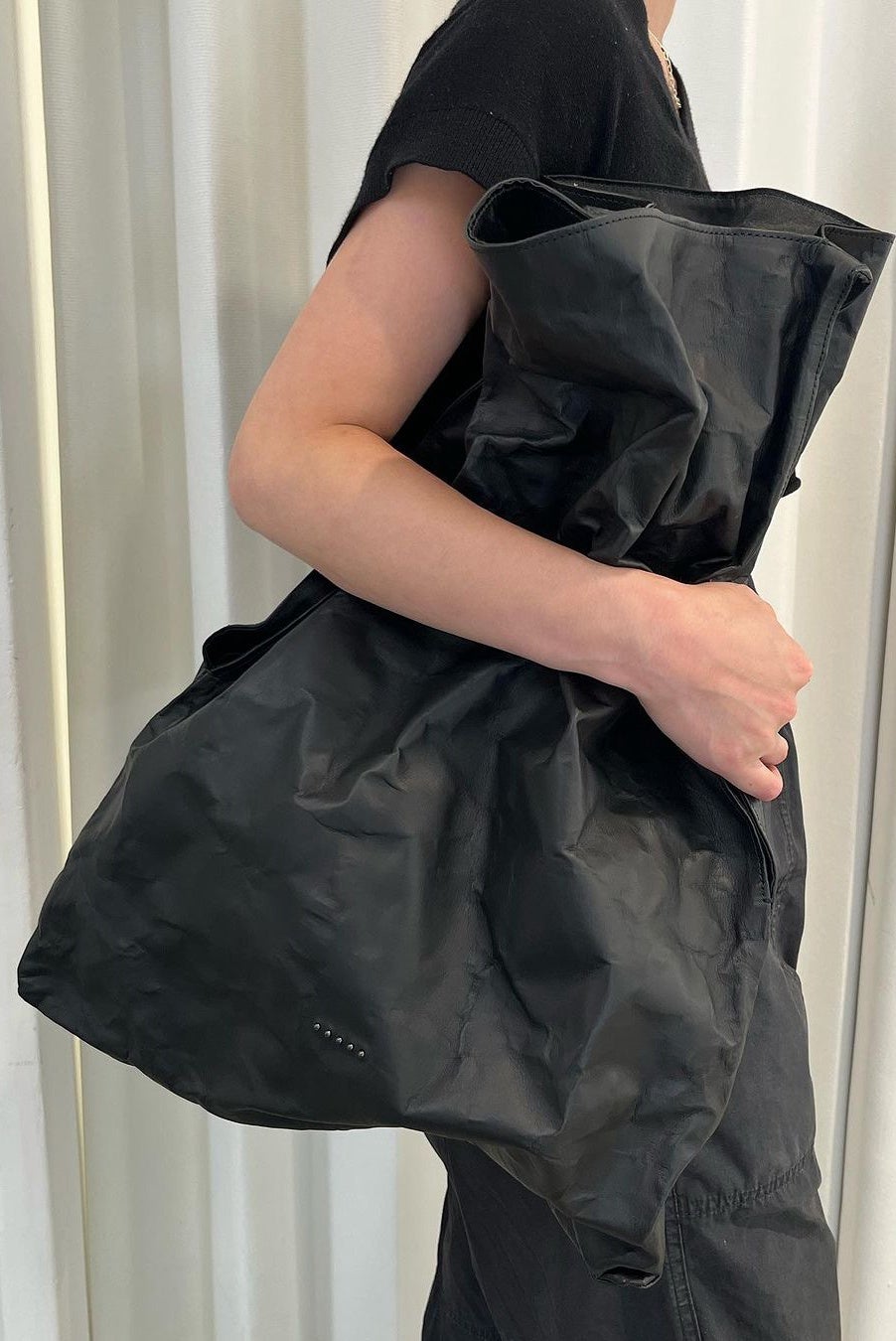 Vibe Bag - Black in Black - The Shelter